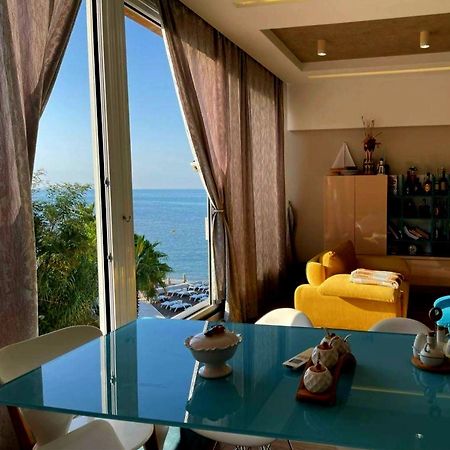 Sea&Sun&Sand Luxury Apartment In Durrës Esterno foto