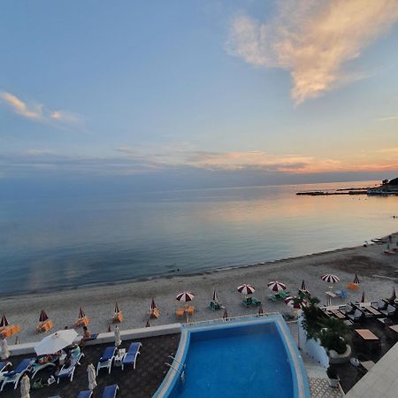 Sea&Sun&Sand Luxury Apartment In Durrës Esterno foto