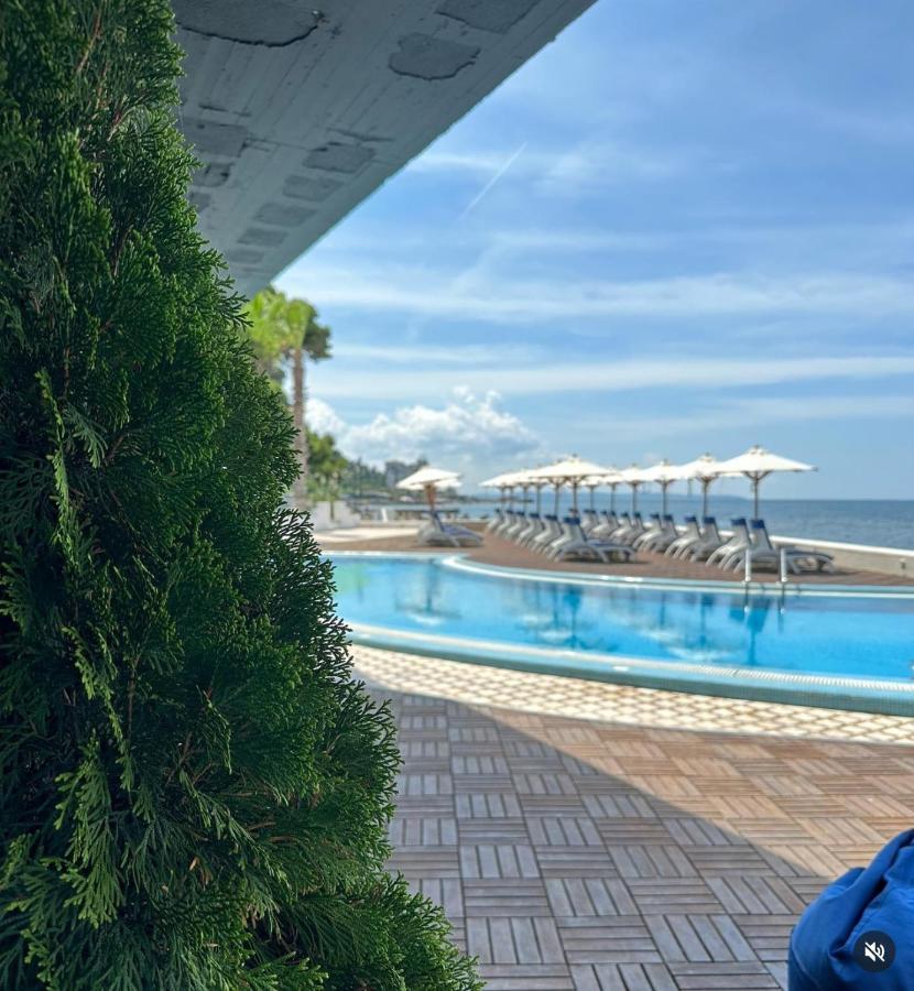Sea&Sun&Sand Luxury Apartment In Durrës Esterno foto