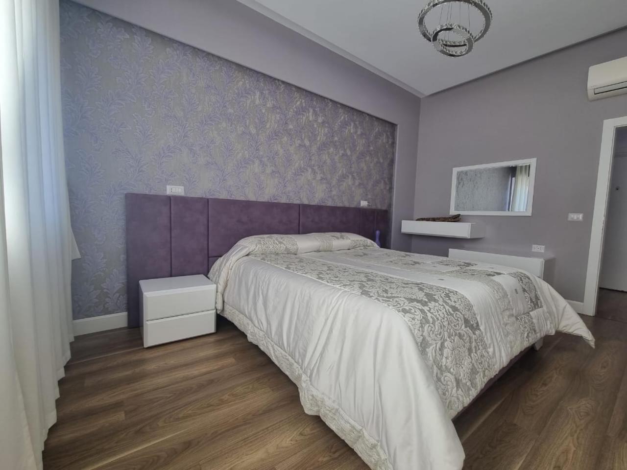 Sea&Sun&Sand Luxury Apartment In Durrës Esterno foto
